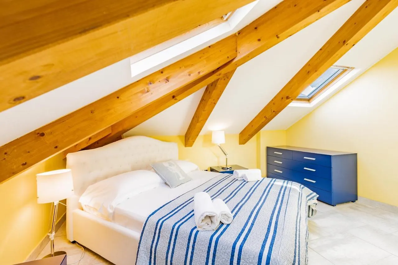 Star House Daire Marina dʼMarina dʼAndora